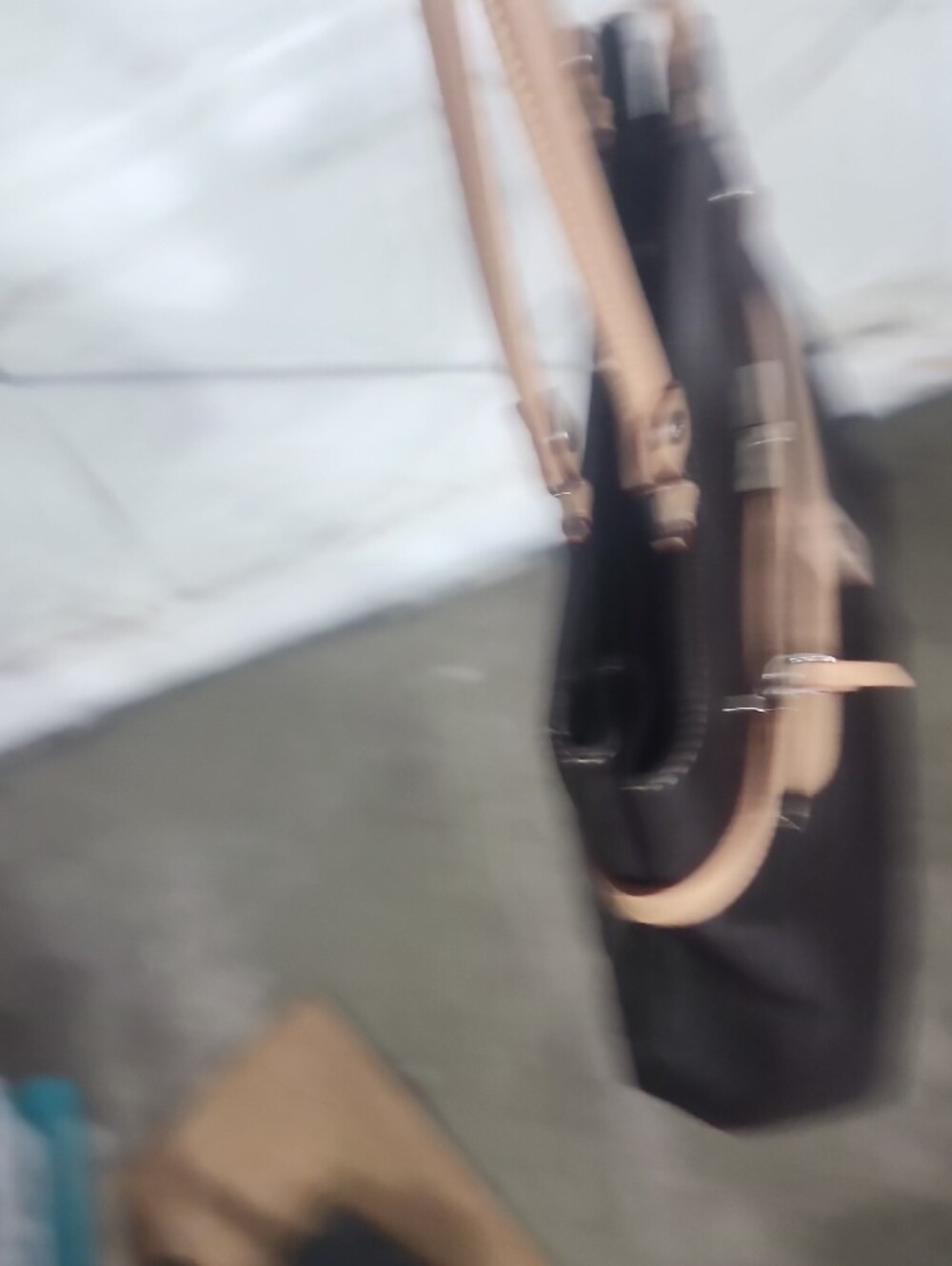 Classic Brown Tote with Beige Accents by - Picture 14 of 15